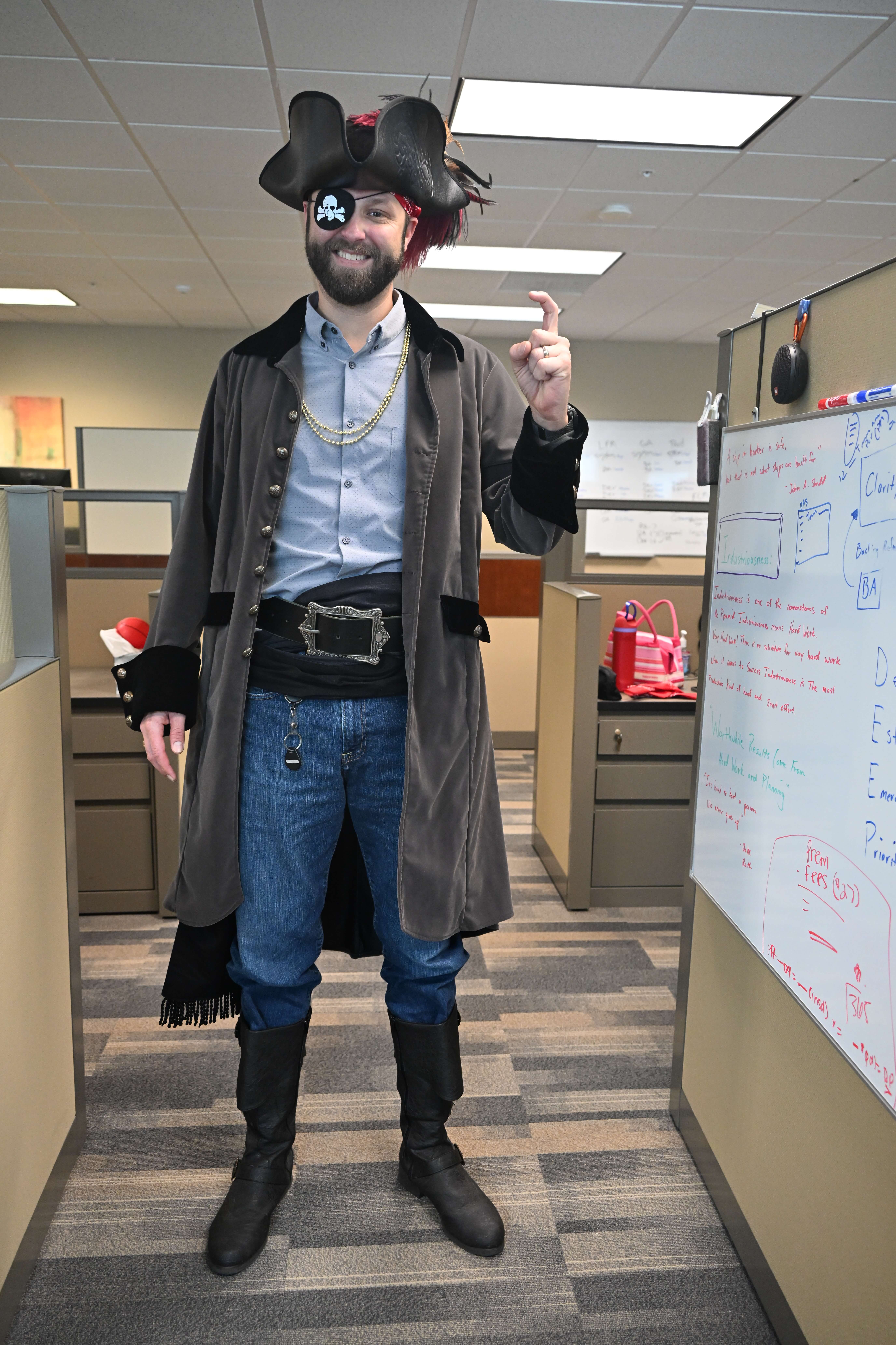 Zach Smith dresses like a pirate in celebration of Gasparilla